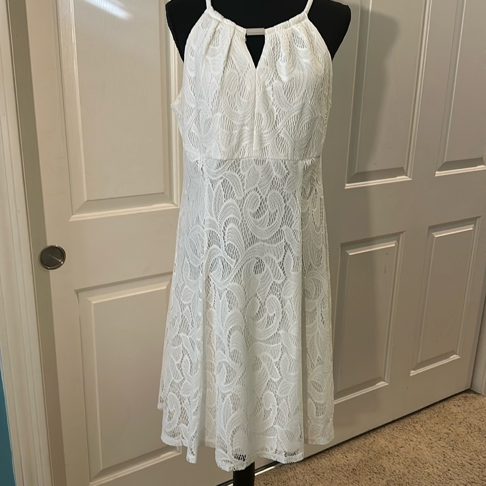 London Times white a-line dresses